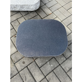 Gravsten S004<br />Storlek: 50x40 cm<br />Granit: Svart granit