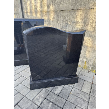 Gravsten S010Storlek: 60x60 cmGranit: Svart granit