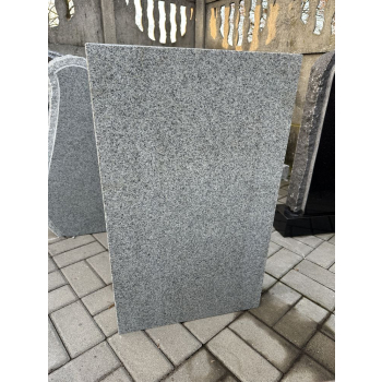Gravsten S016Storlek: 45x75 cmGranit: Kuru grå